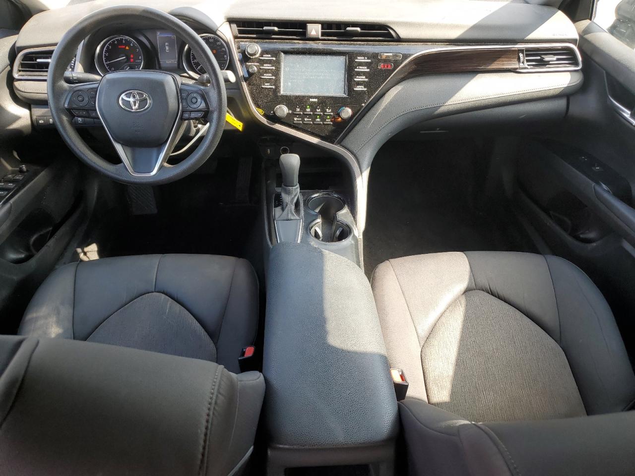 2020 Toyota Camry - Image 8