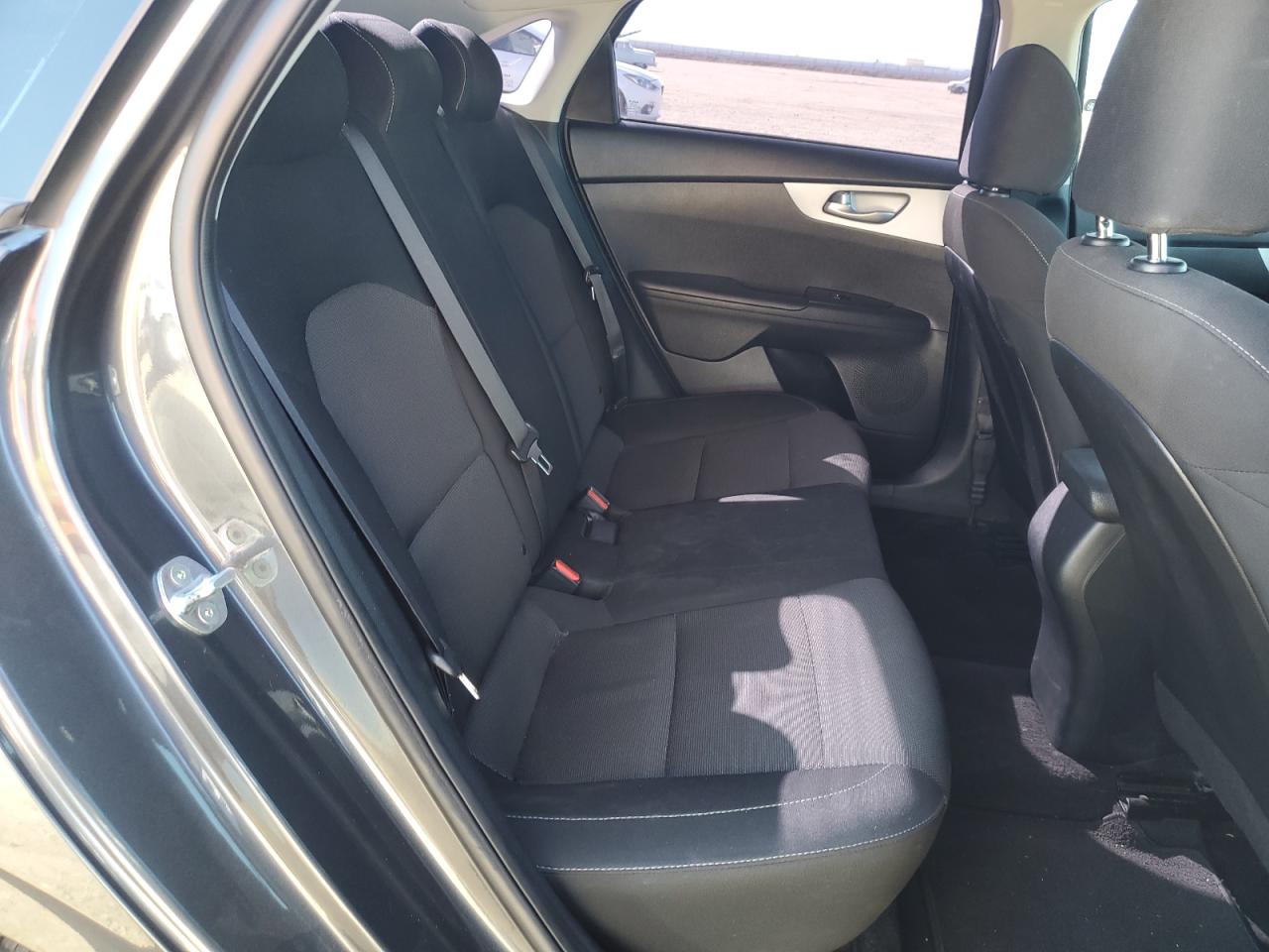 2023 Kia Forte - Image 10