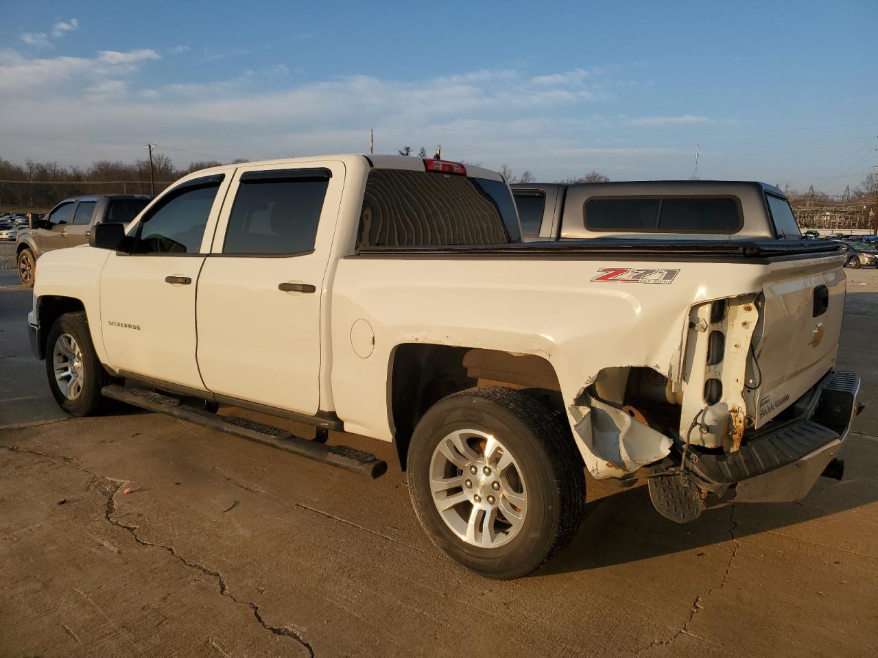 2014 Chevrolet Silverado - Image 2