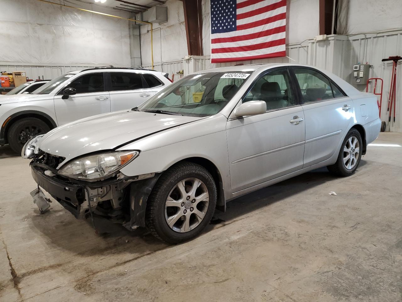 2005 Toyota Camry - Image 1