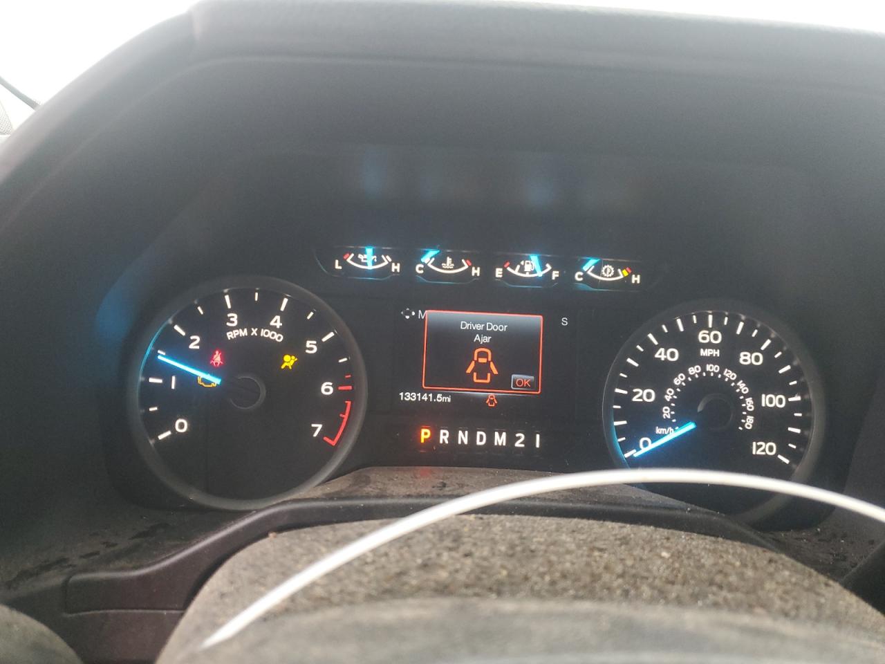 2016 Ford F-150 - Image 9