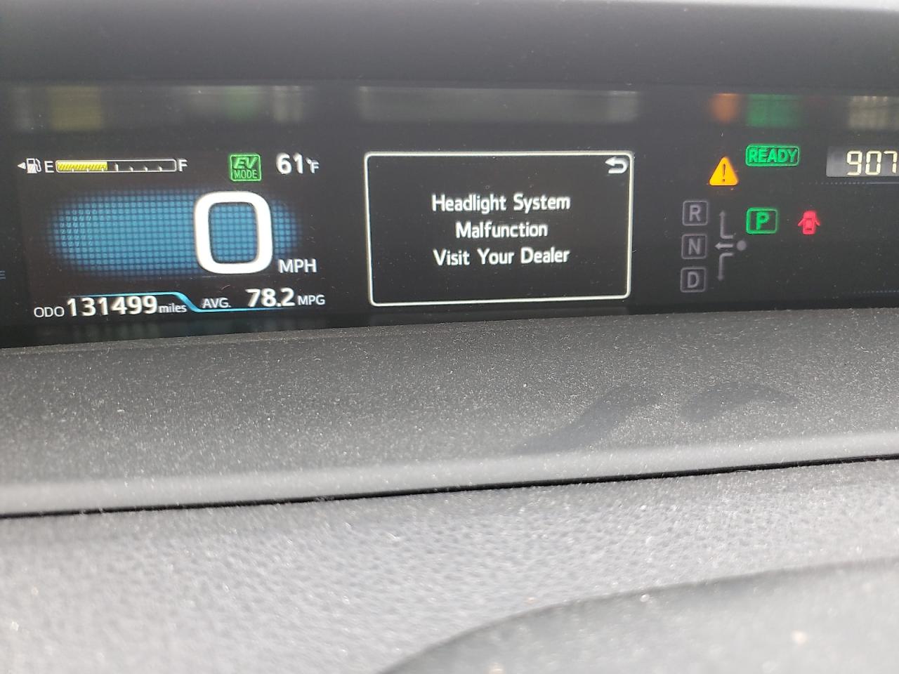 2019 Toyota Prius - Image 9