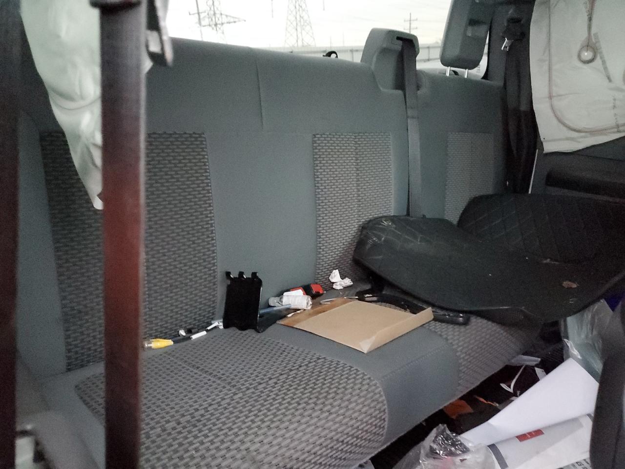 2013 Ford F250 - Image 10