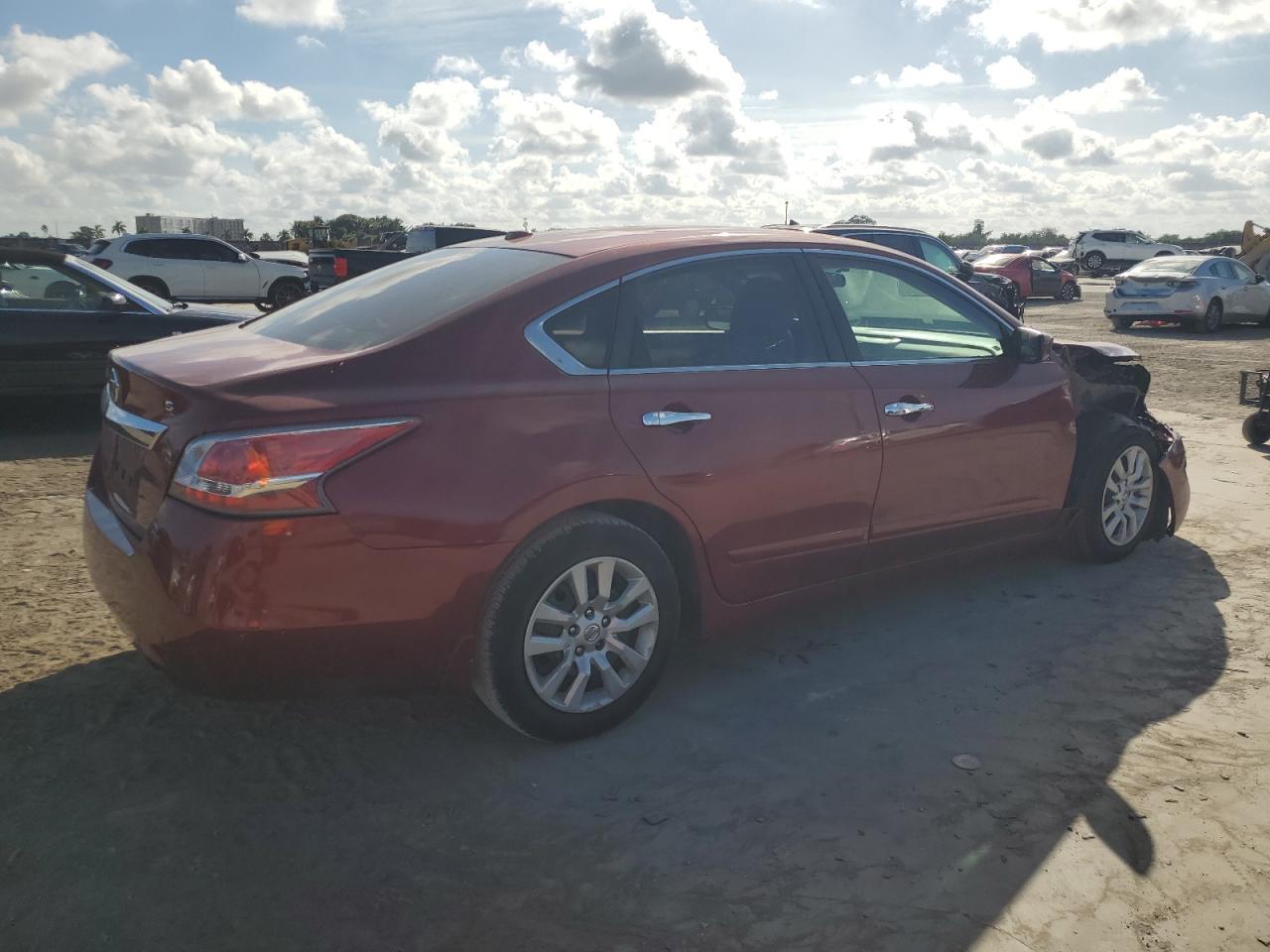 2015 Nissan Altima - Image 3