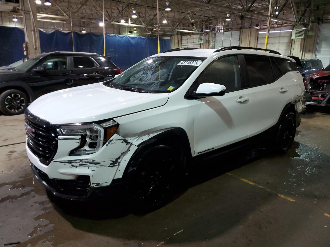 2022 GMC Terrain - Image 1