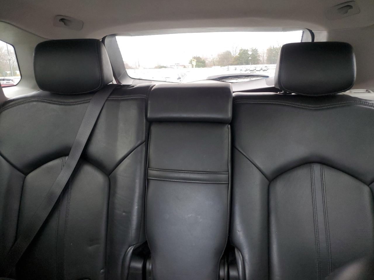 2015 Cadillac SRX - Image 10