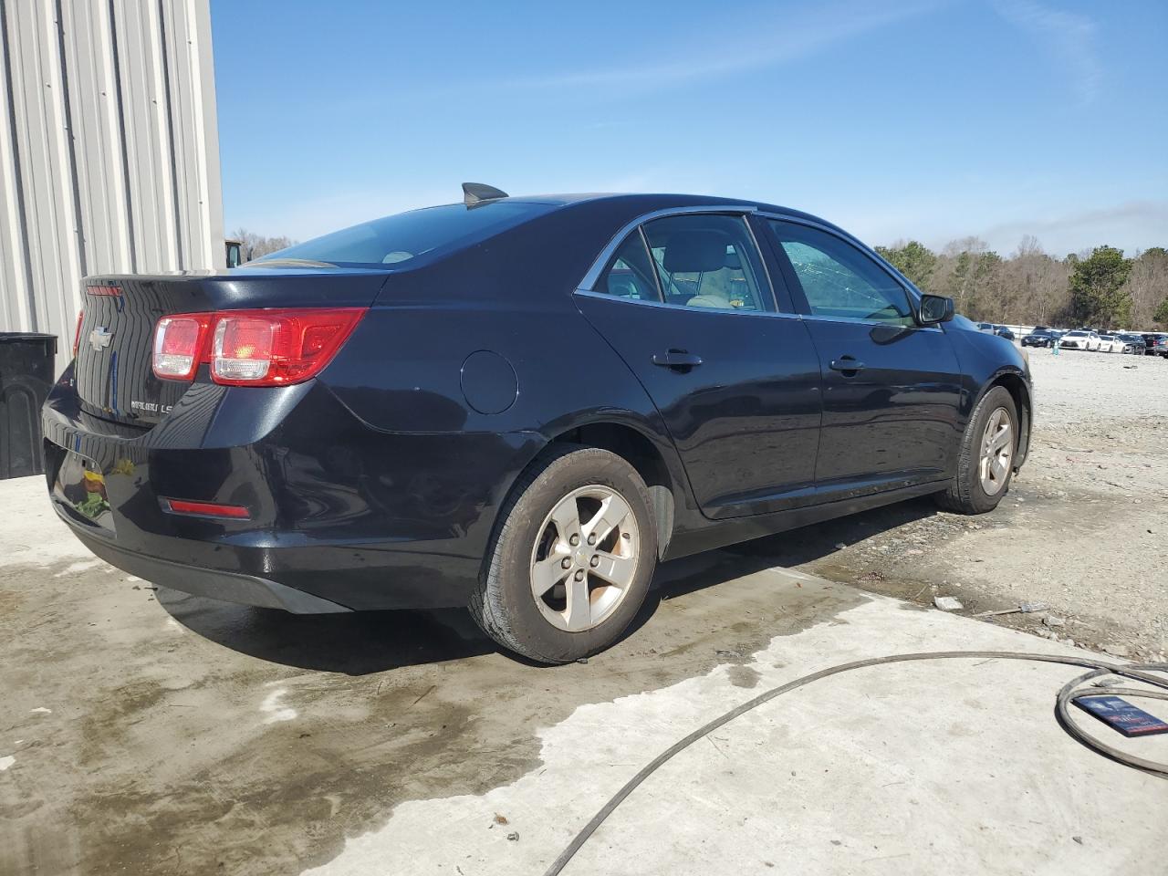2015 Chevrolet Malibu - Image 3
