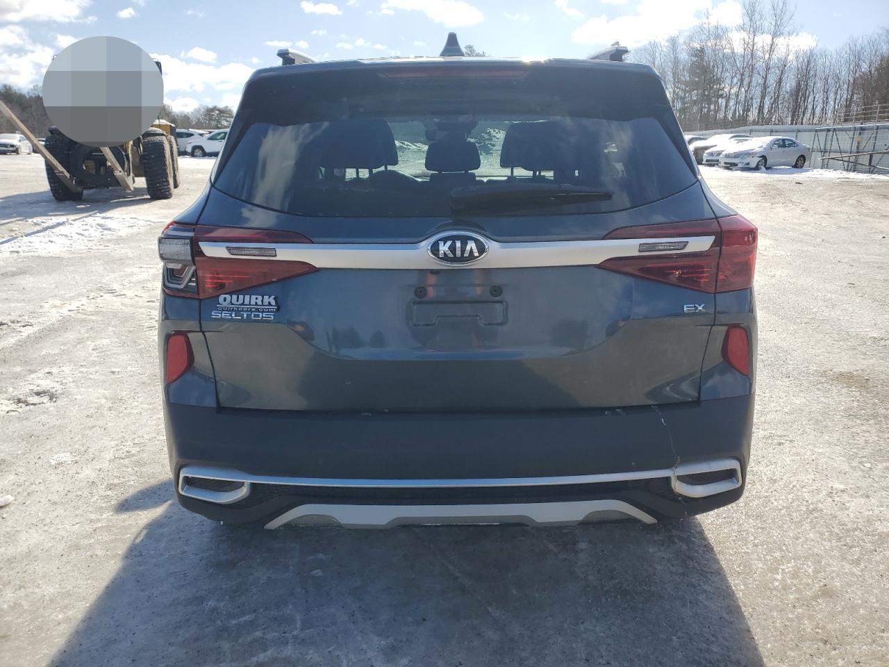 2021 Kia Seltos - Image 6