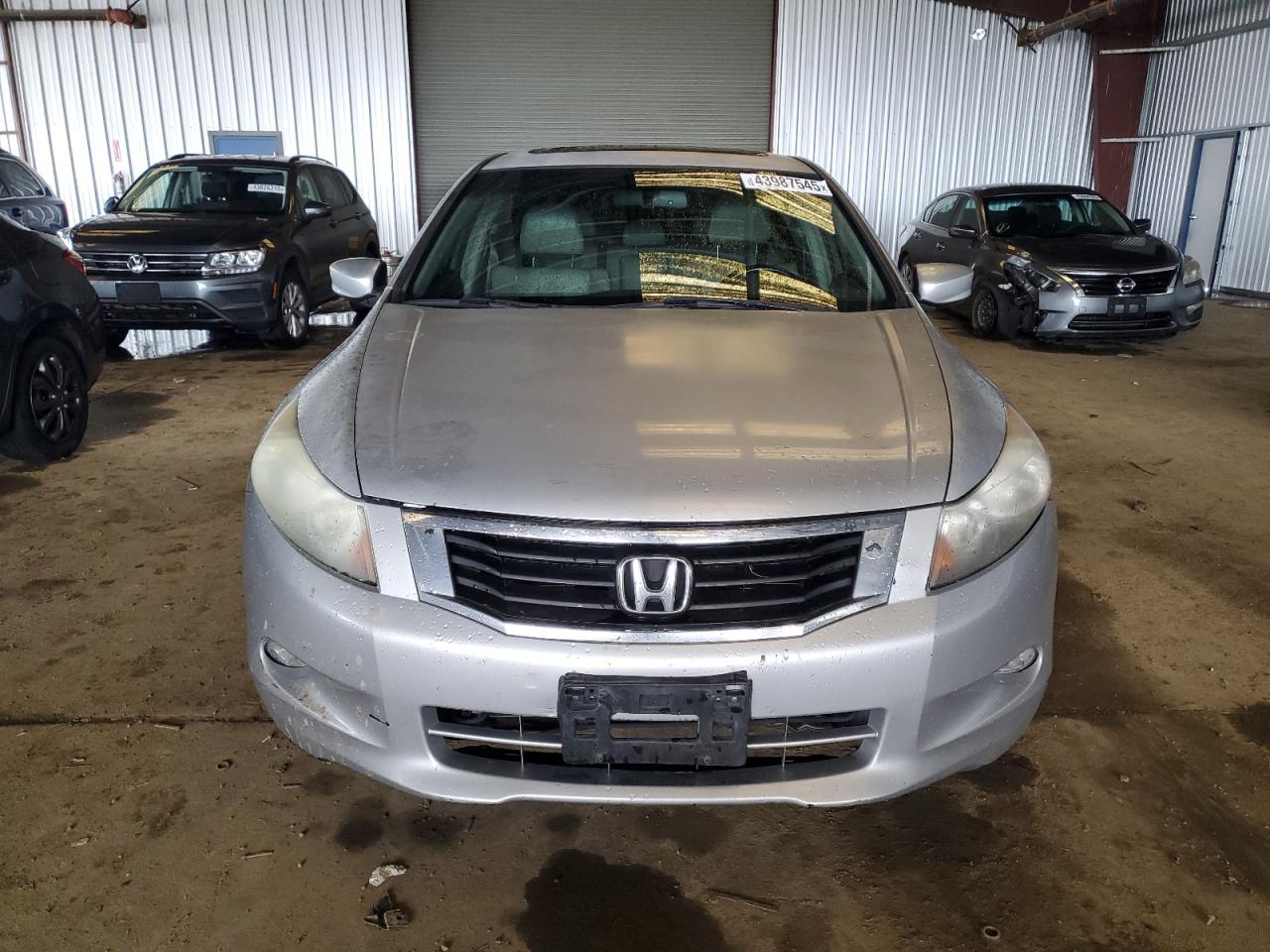 2009 Honda Accord - Image 5