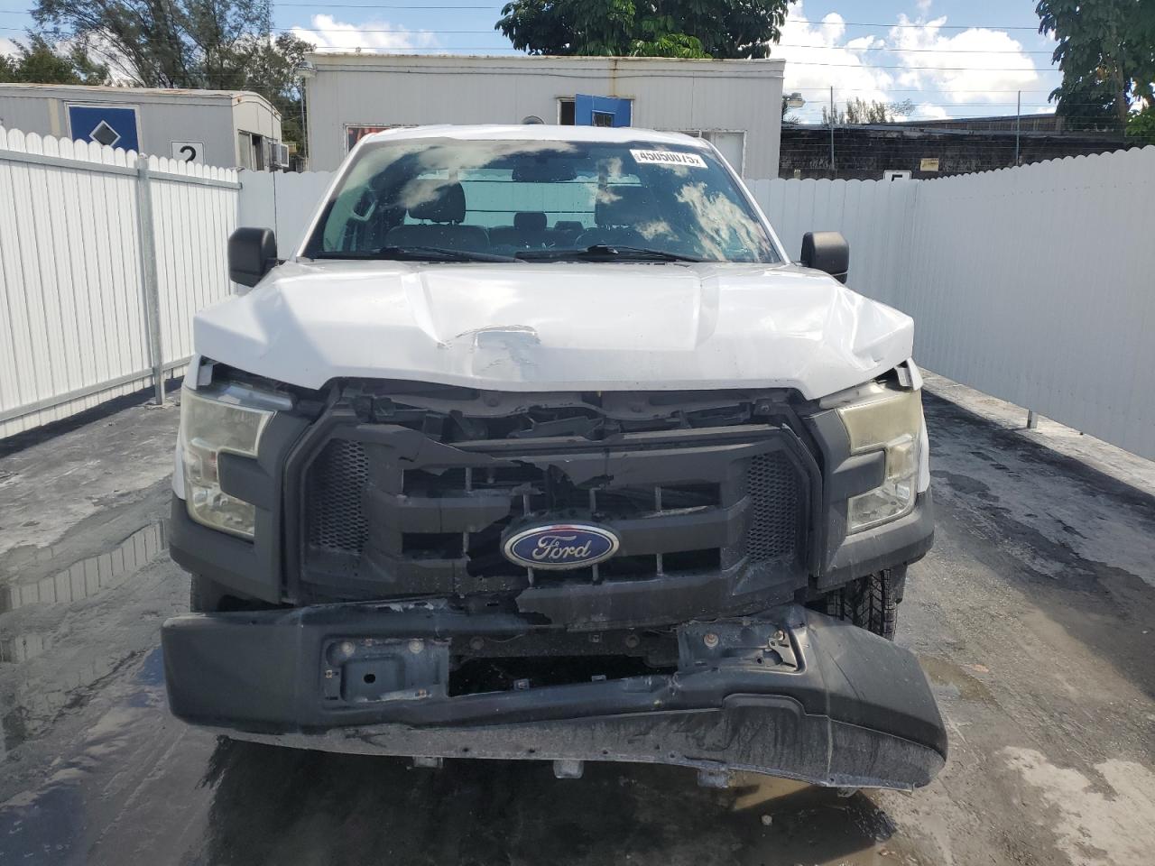 2015 Ford F-150 - Image 5