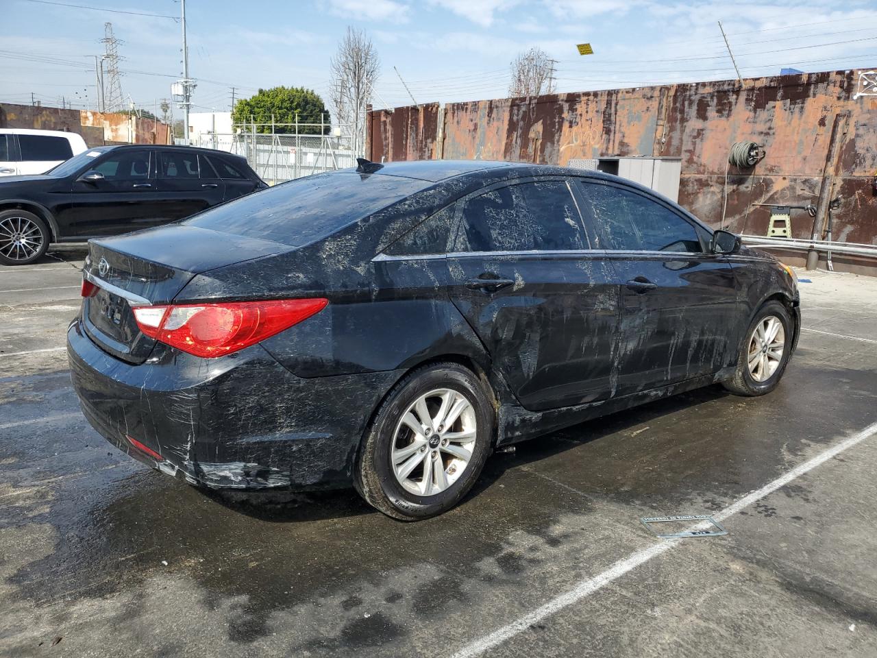 2013 Hyundai Sonata - Image 3