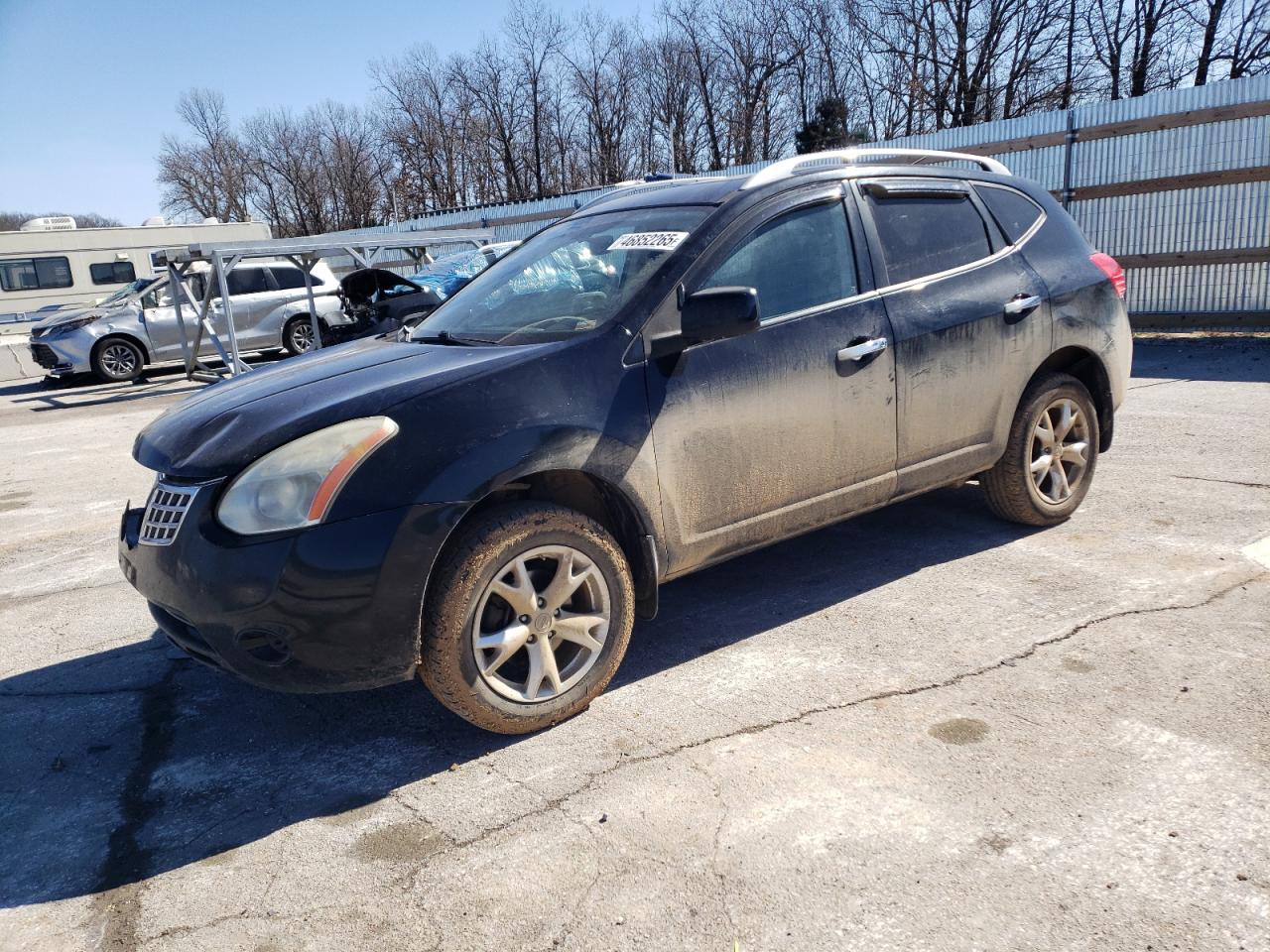 2010 Nissan Rogue - Image 1