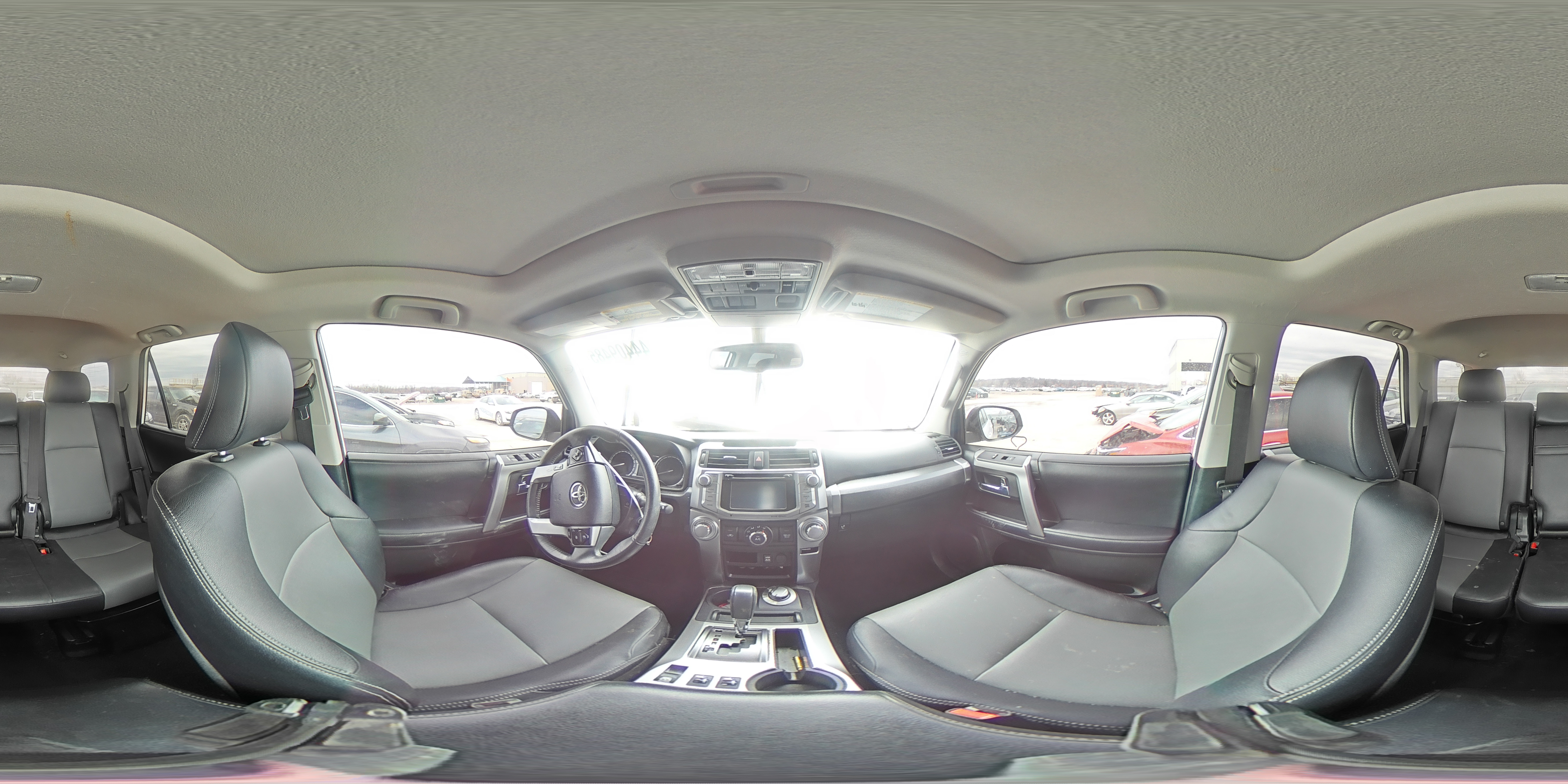 2018 Toyota 4Runner - Image 13