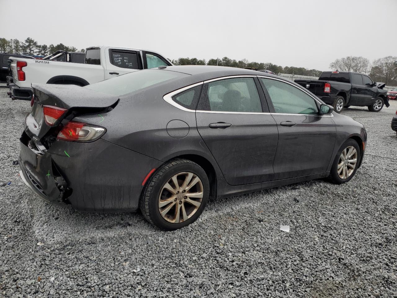 2015 Chrysler 200 - Image 3