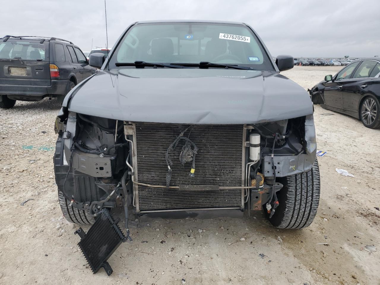 2019 Nissan Navara (Frontier) - Image 5