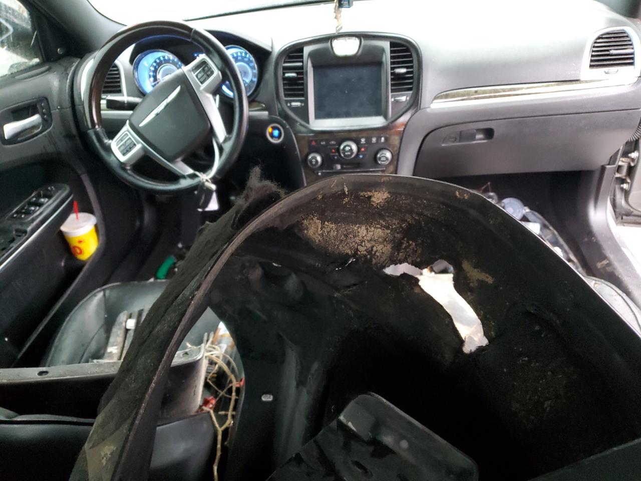 2012 Chrysler 300C VIN: 2C3CCAET1CH104112 Lot: 44891065