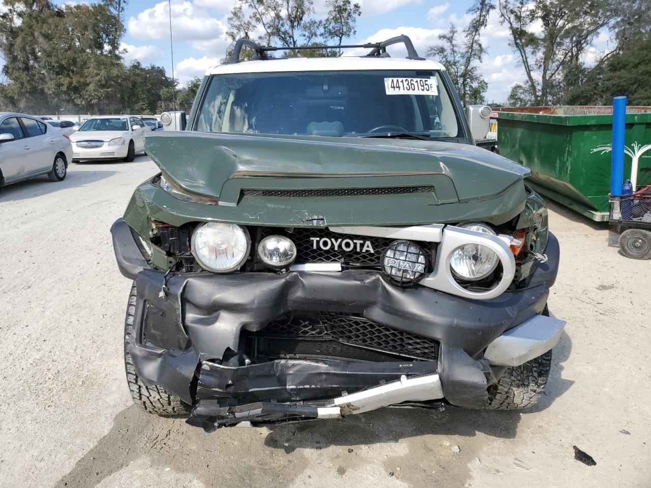 2014 Toyota FJ Cruiser - Image 5