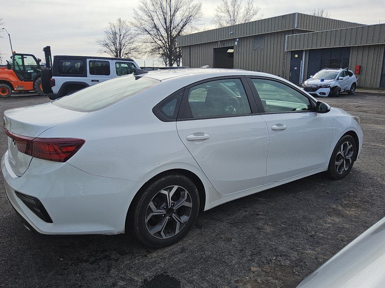 2021 Kia Forte - Image 3