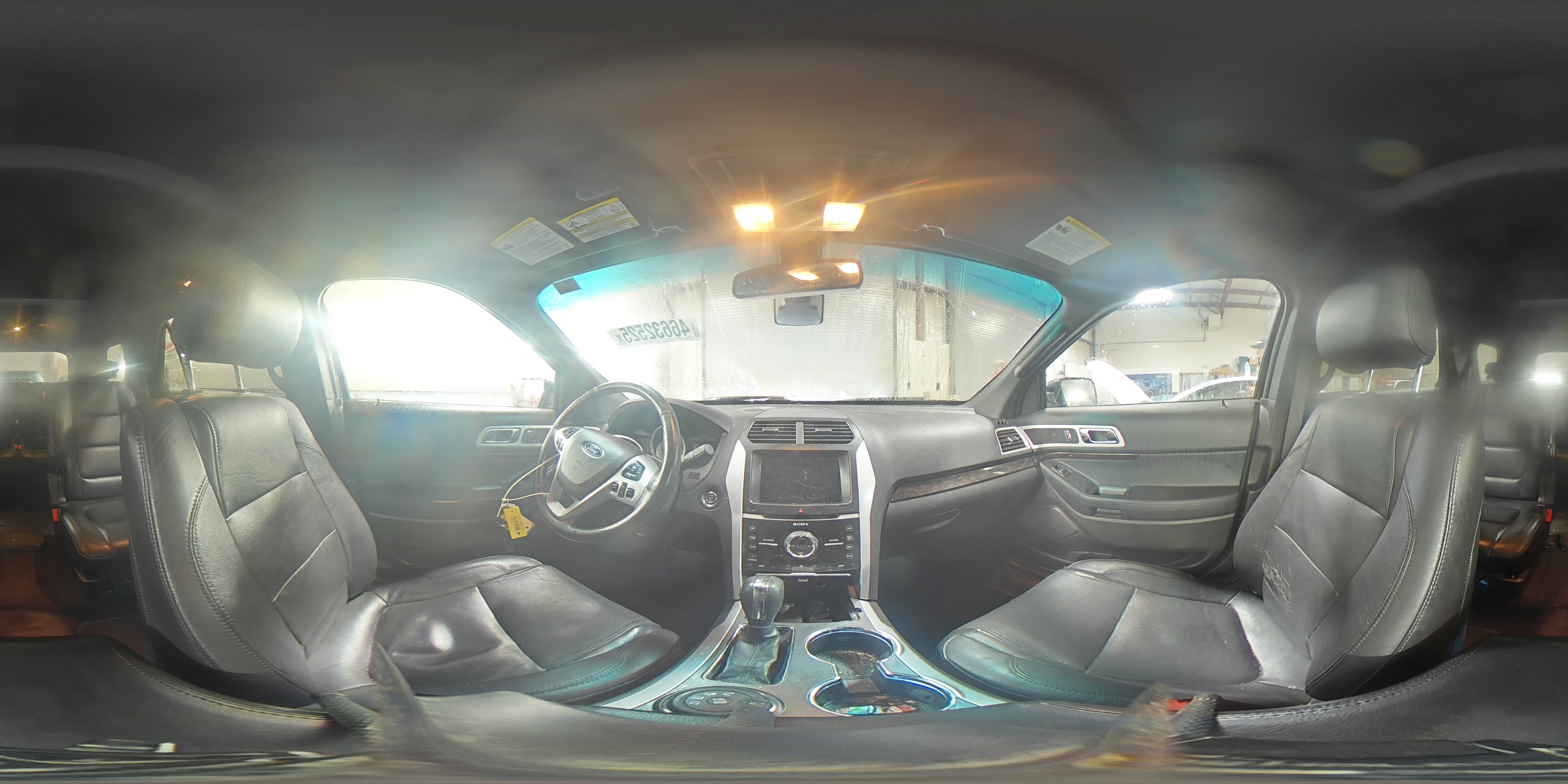 2015 Ford Explorer - Image 15