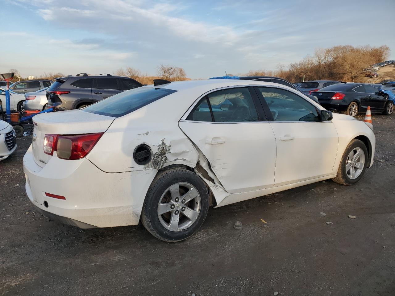 2015 Chevrolet Malibu - Image 3