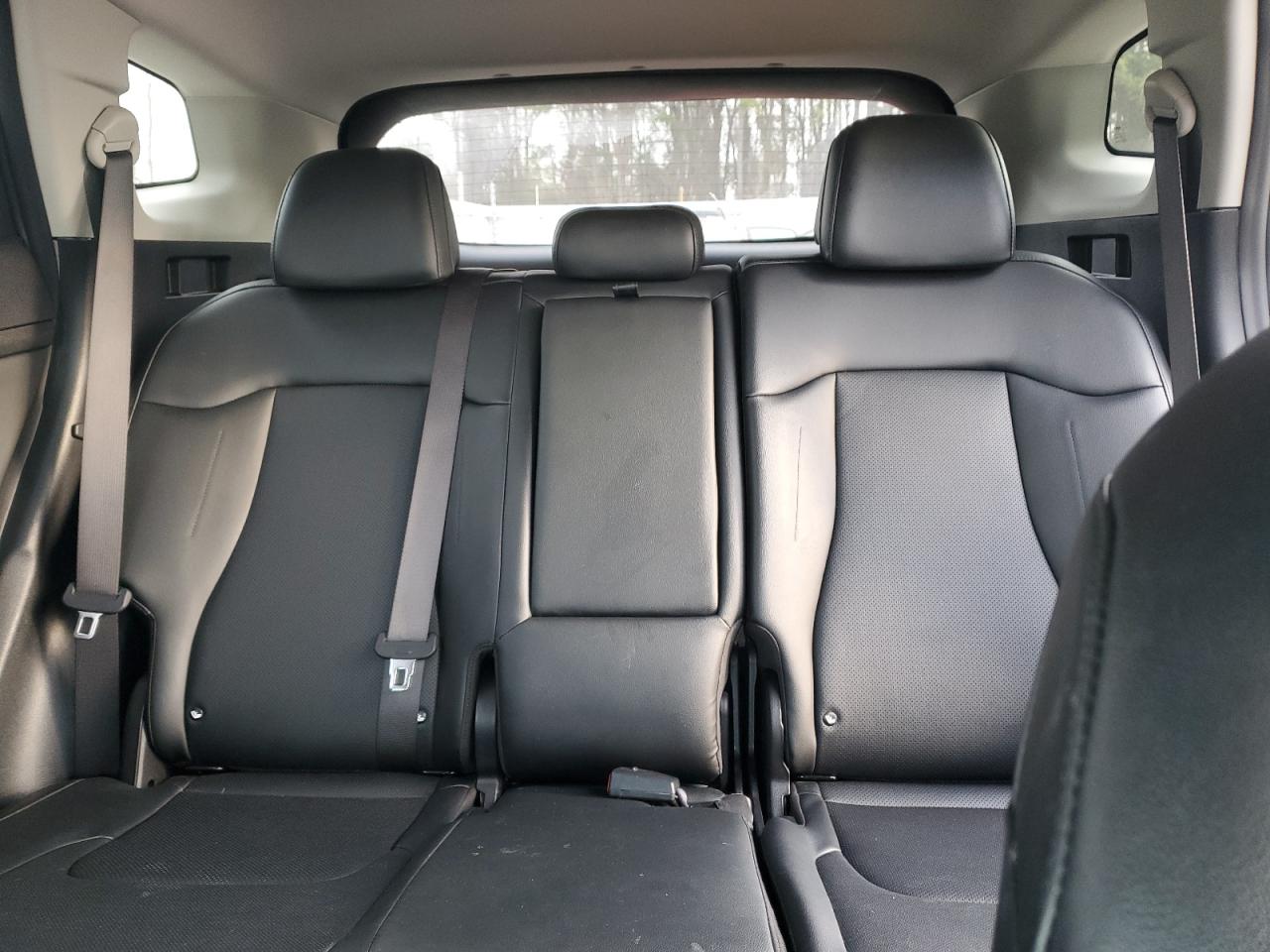 2023 Kia Sportage - Image 10