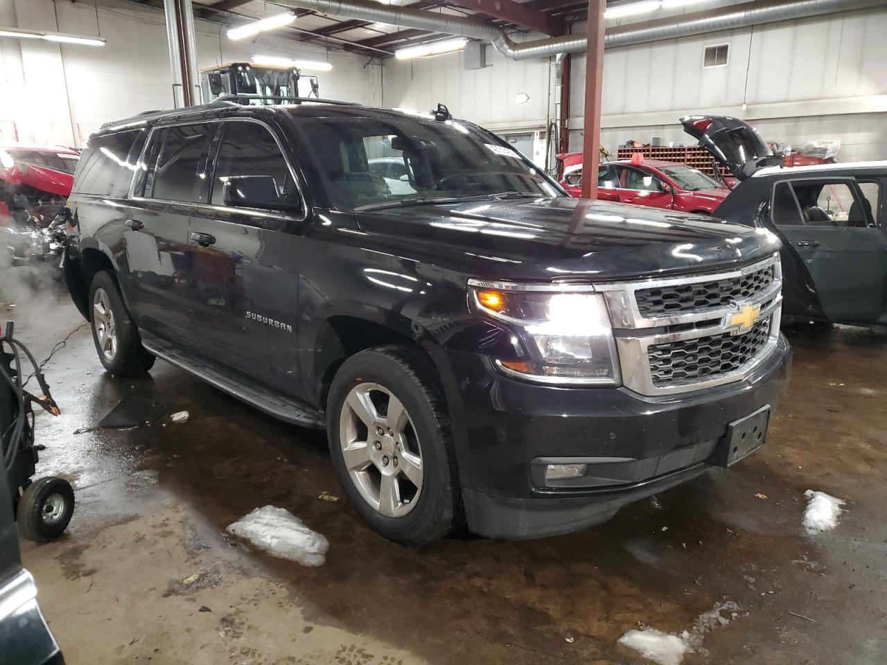 2015 Chevrolet Suburban - Image 4