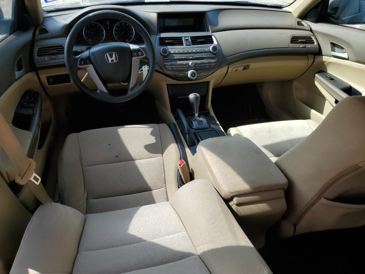 2009 Honda Accord - Image 8