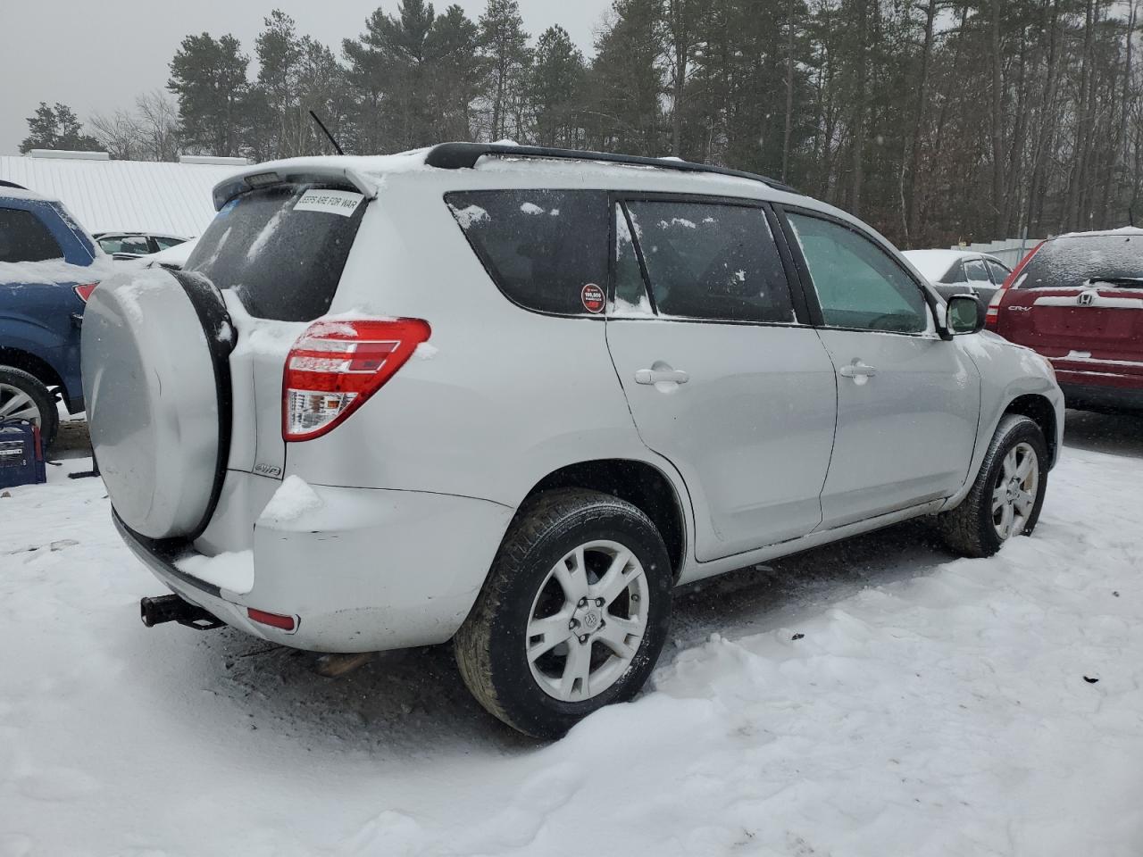 2011 Toyota RAV 4 - Image 3