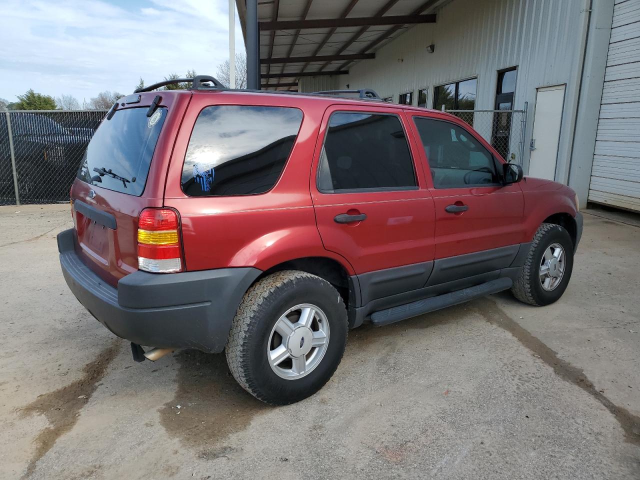 2004 Ford Escape - Image 3
