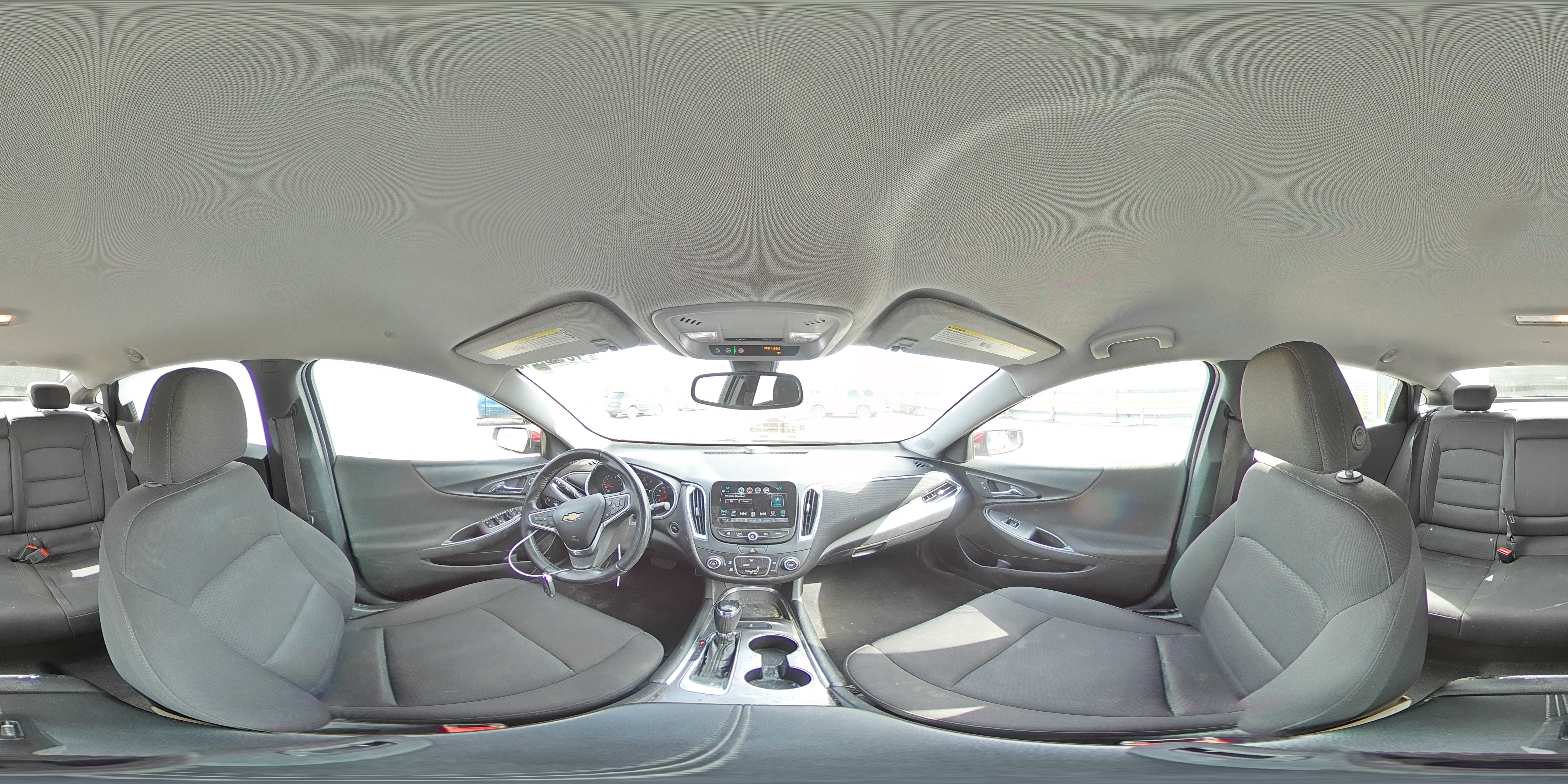 2018 Chevrolet Malibu - Image 13