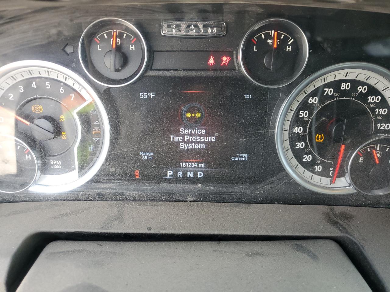2013 RAM 1500 - Image 9