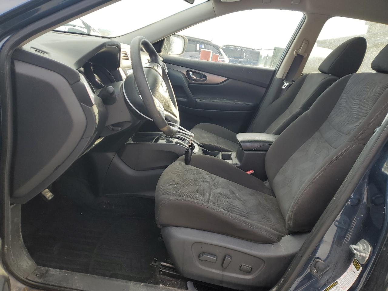 2016 Nissan Rogue - Image 7