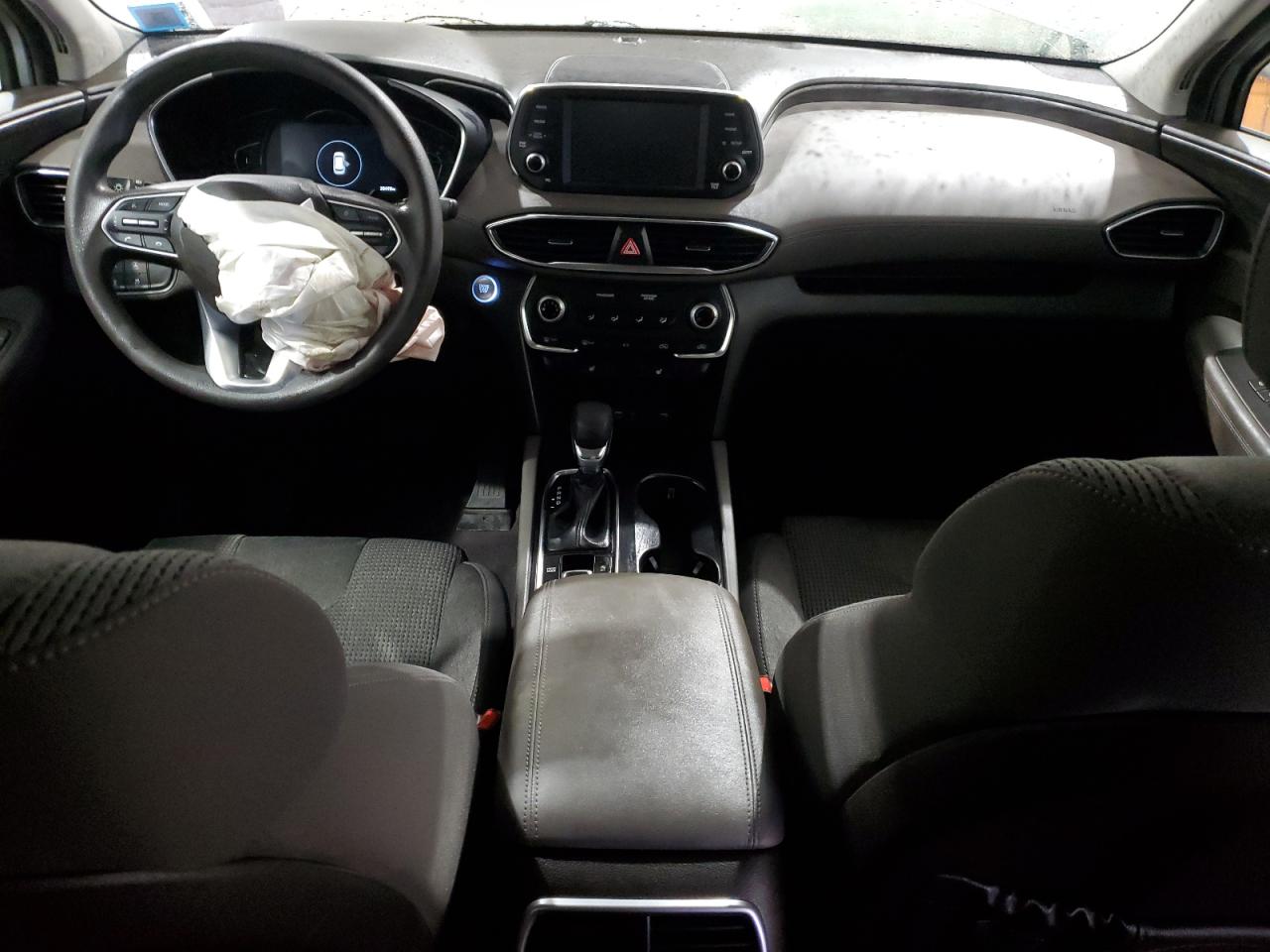 2020 Hyundai Santa Fe - Image 8