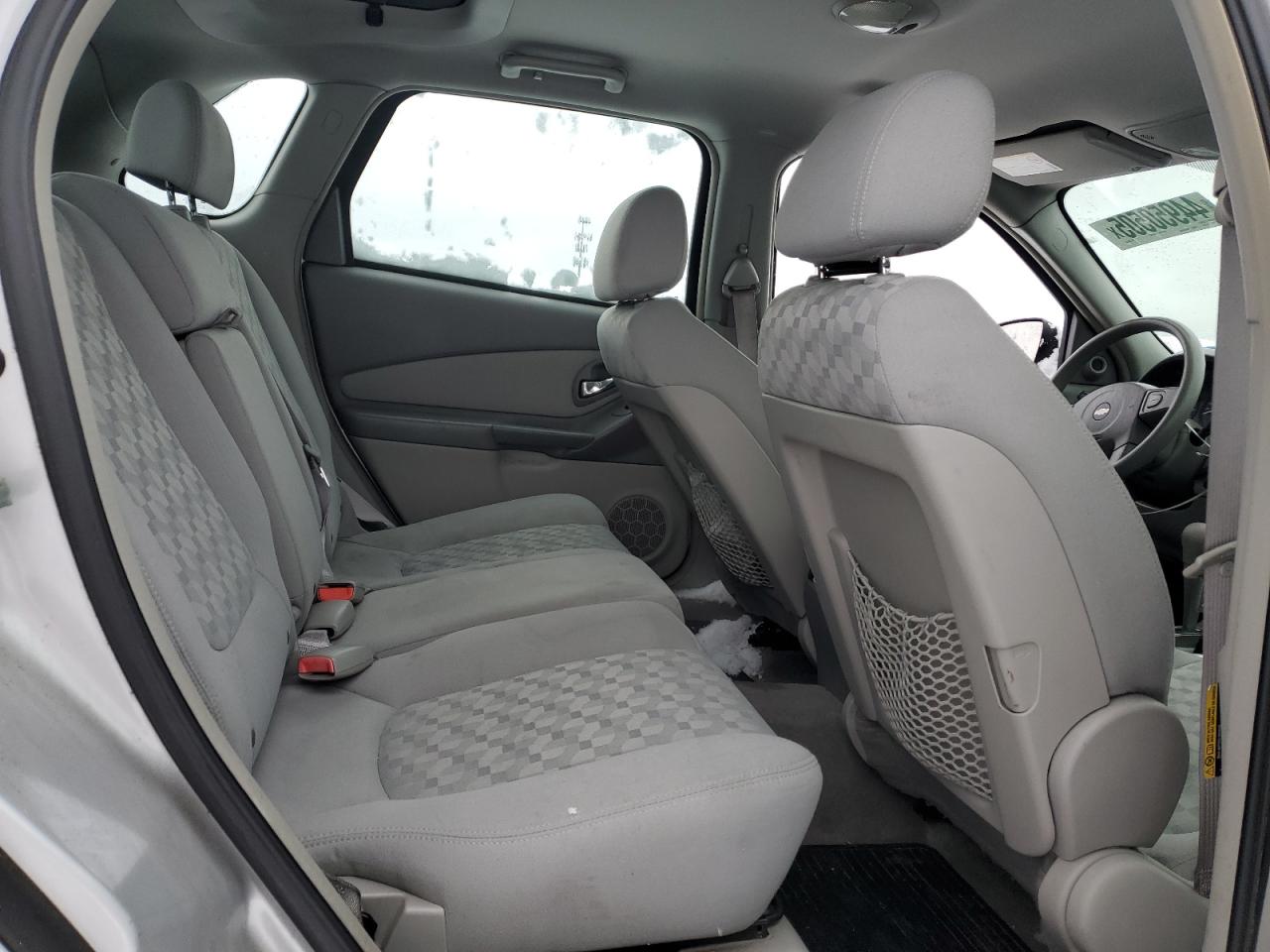 2004 Chevrolet Malibu - Image 10