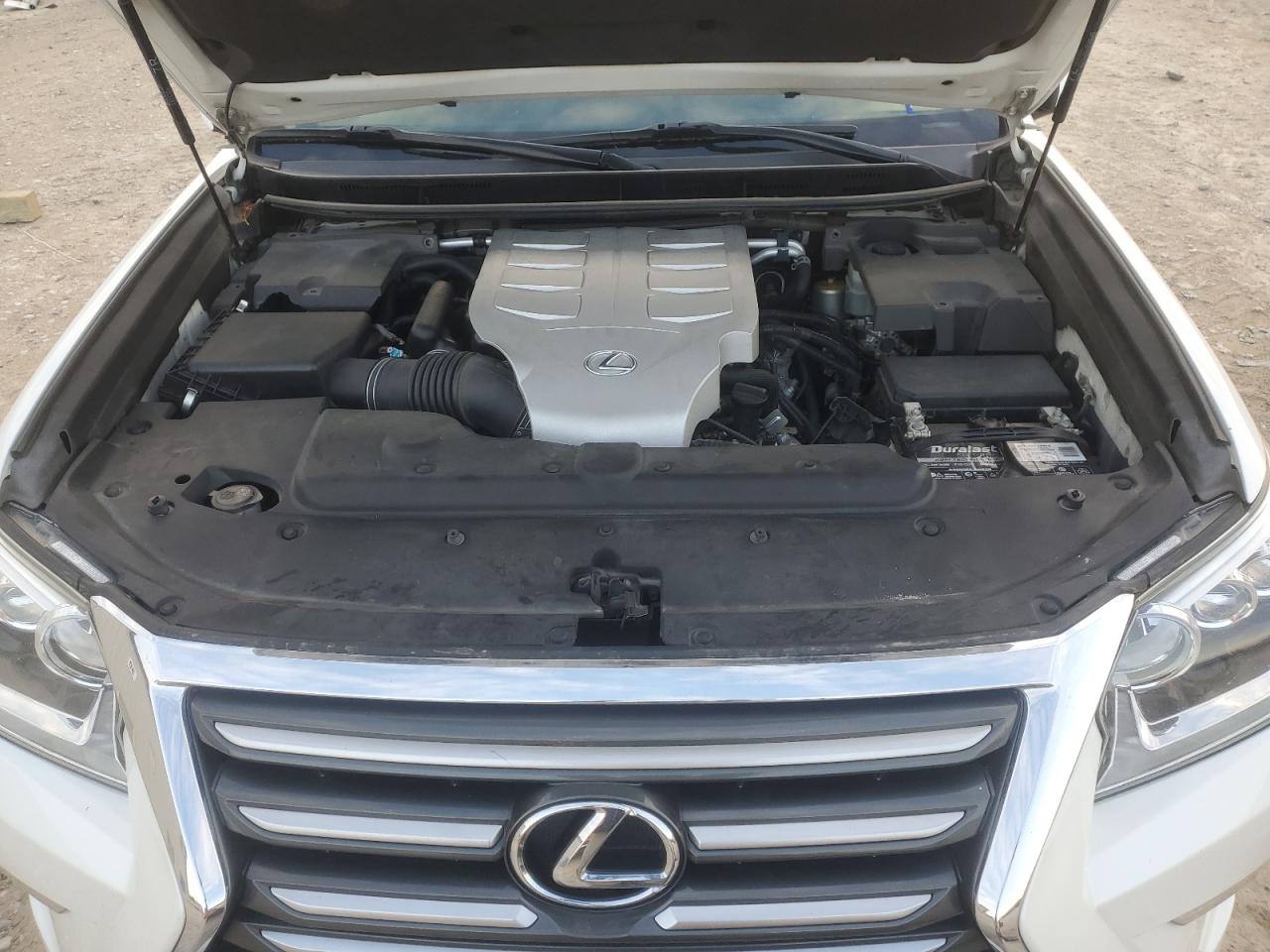 2015 Lexus GX - Image 13