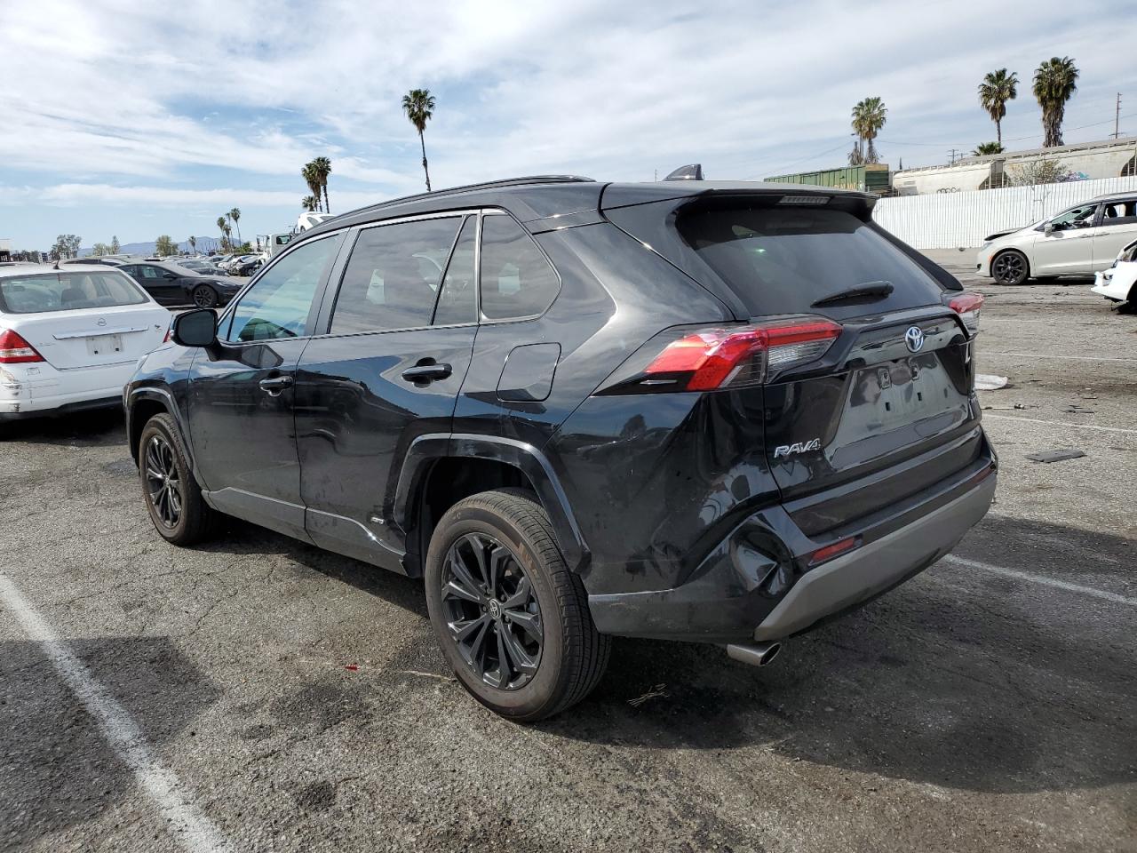 2022 Toyota RAV 4 - Image 2