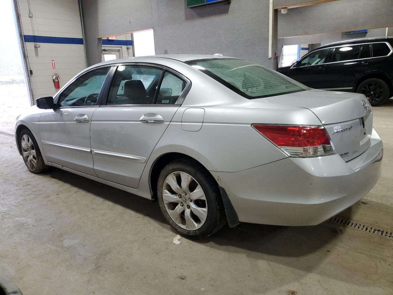 2009 Honda Accord - Image 2
