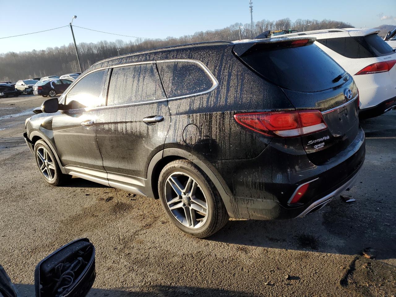 2018 Hyundai Santa Fe - Image 2