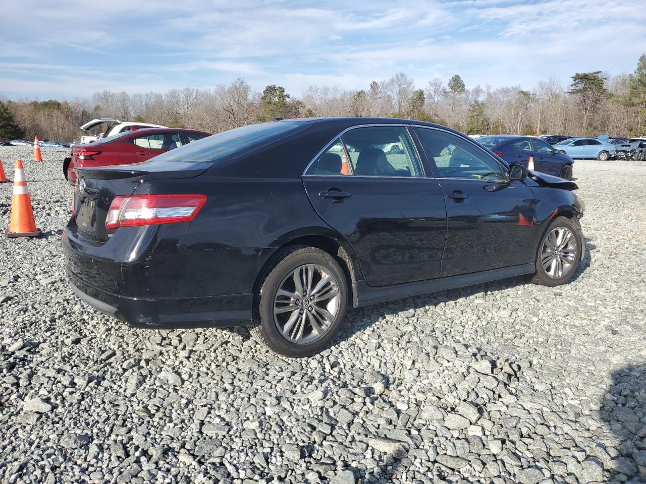 2011 Toyota Camry - Image 3