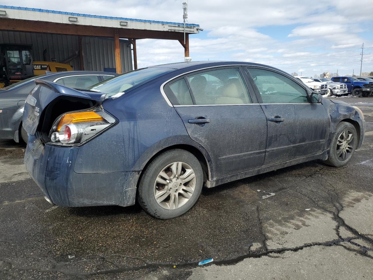 2011 Nissan Altima - Image 3