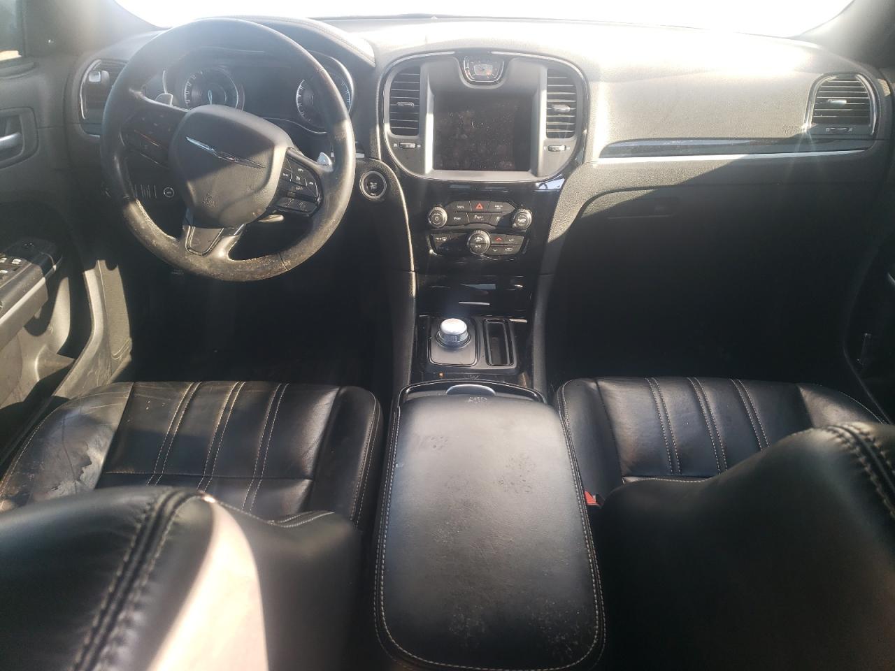 2021 Chrysler 300 - Image 8