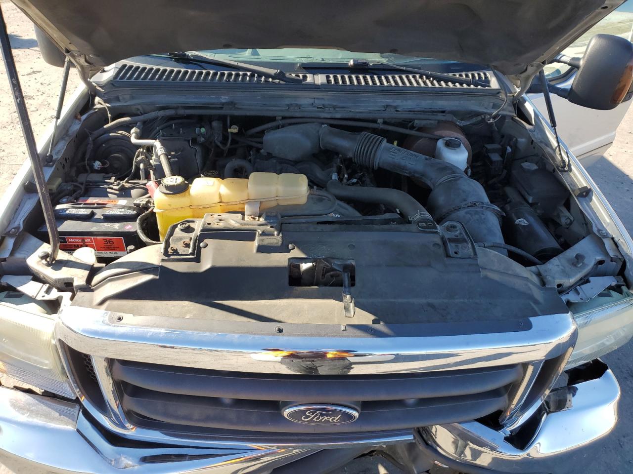 2003 Ford F250 - Image 11
