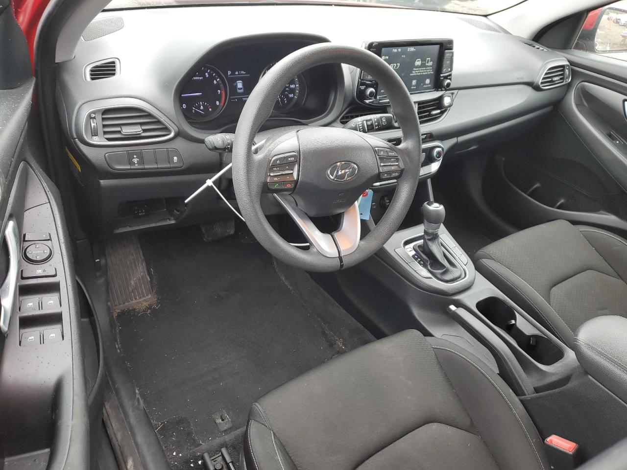 2019 Hyundai Elantra - Image 8
