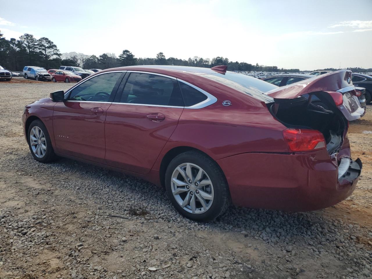 2018 Chevrolet Impala - Image 2