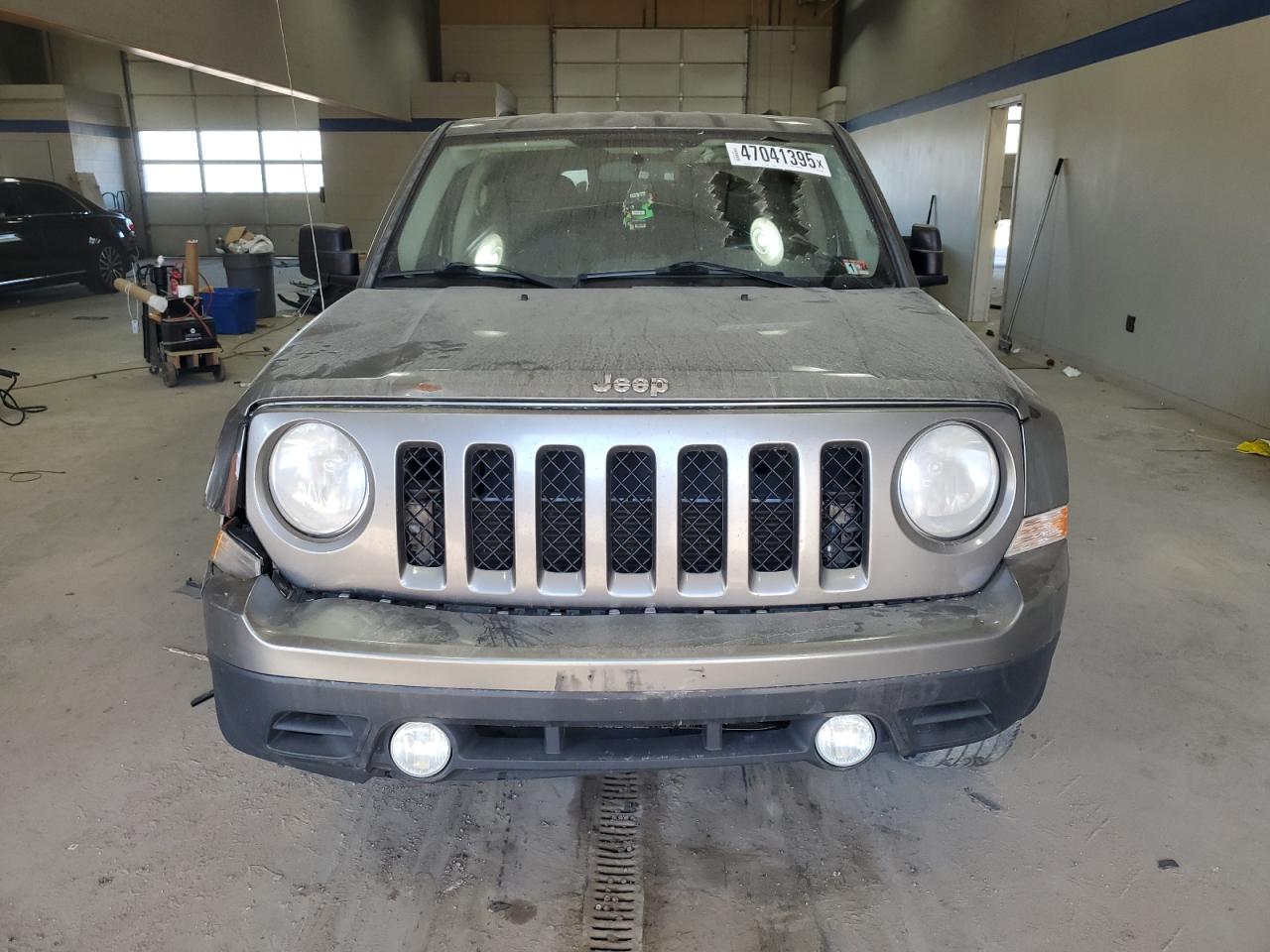 2012 Jeep Liberty (Patriot) - Image 5