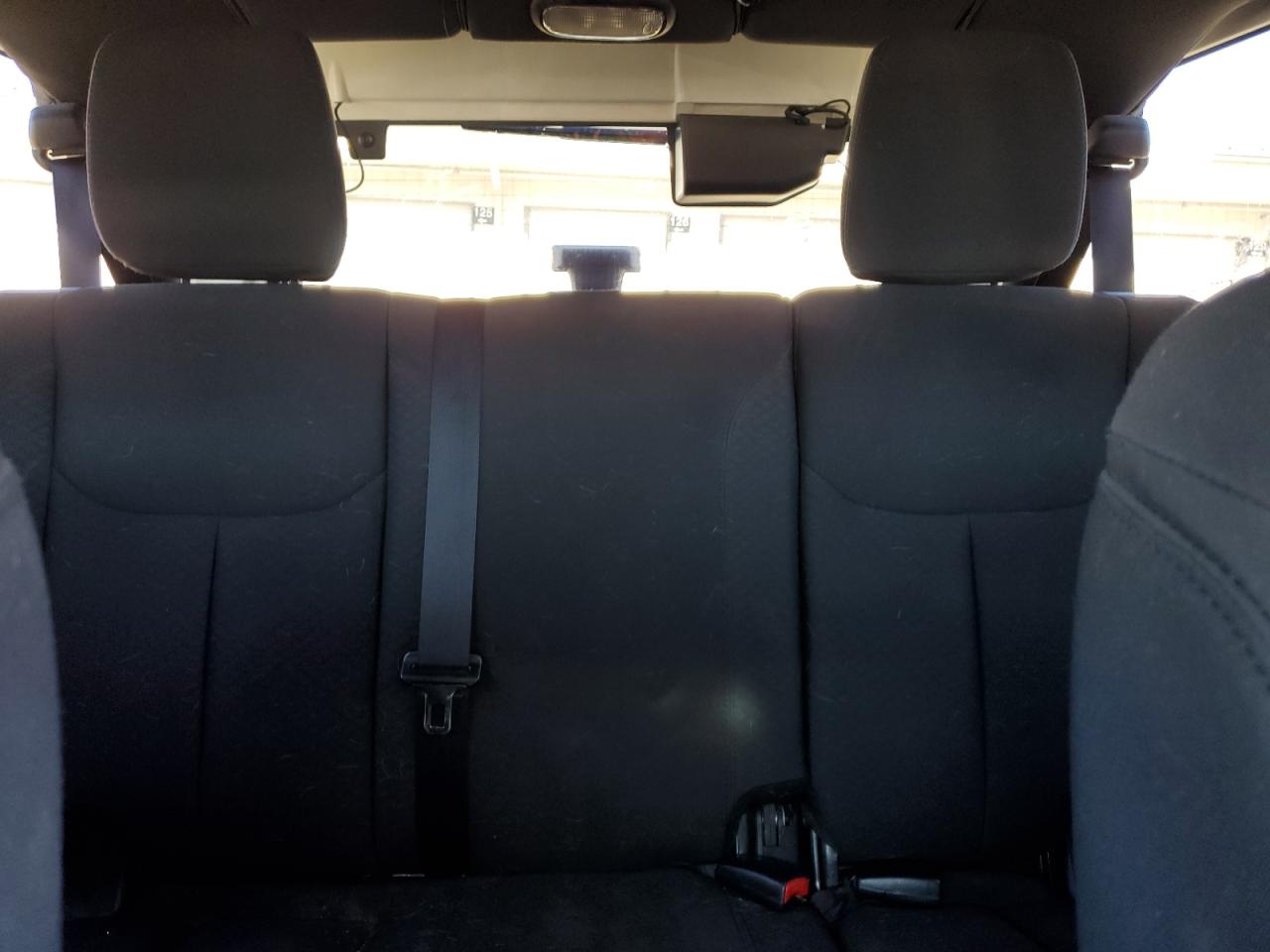 2015 Jeep Wrangler - Image 10