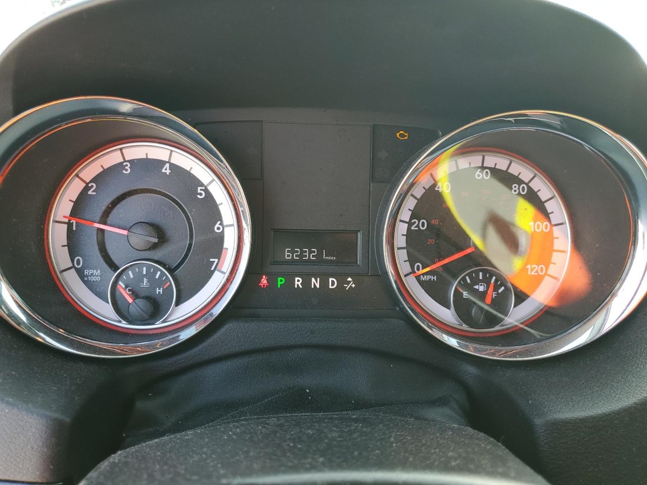 2020 Dodge Caravan - Image 9