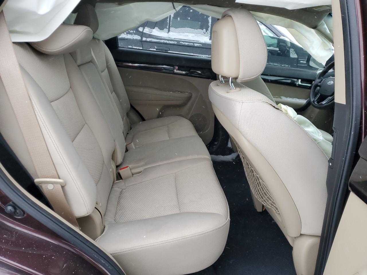 2011 Kia Sorento - Image 11