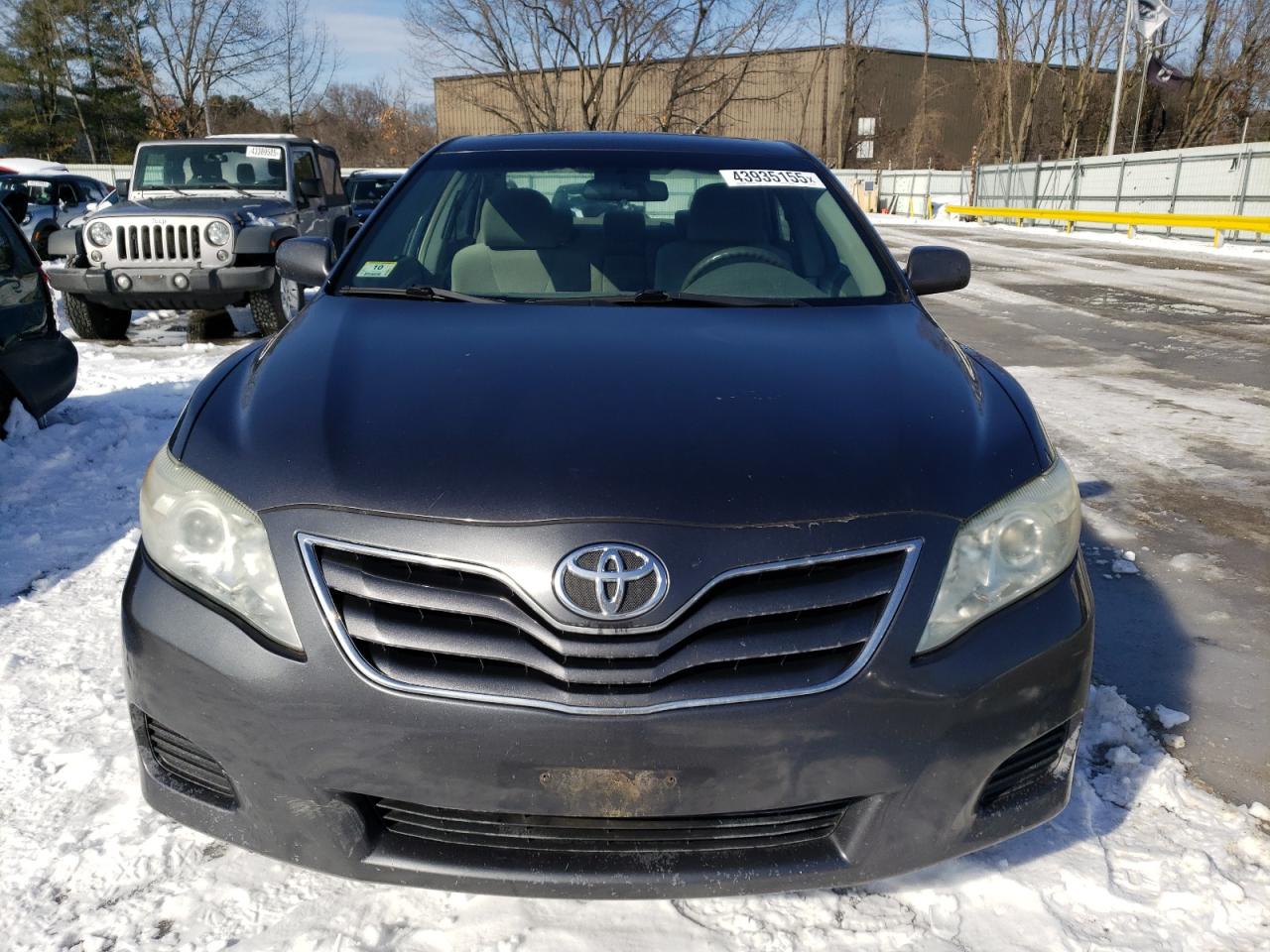 2010 Toyota Camry - Image 5