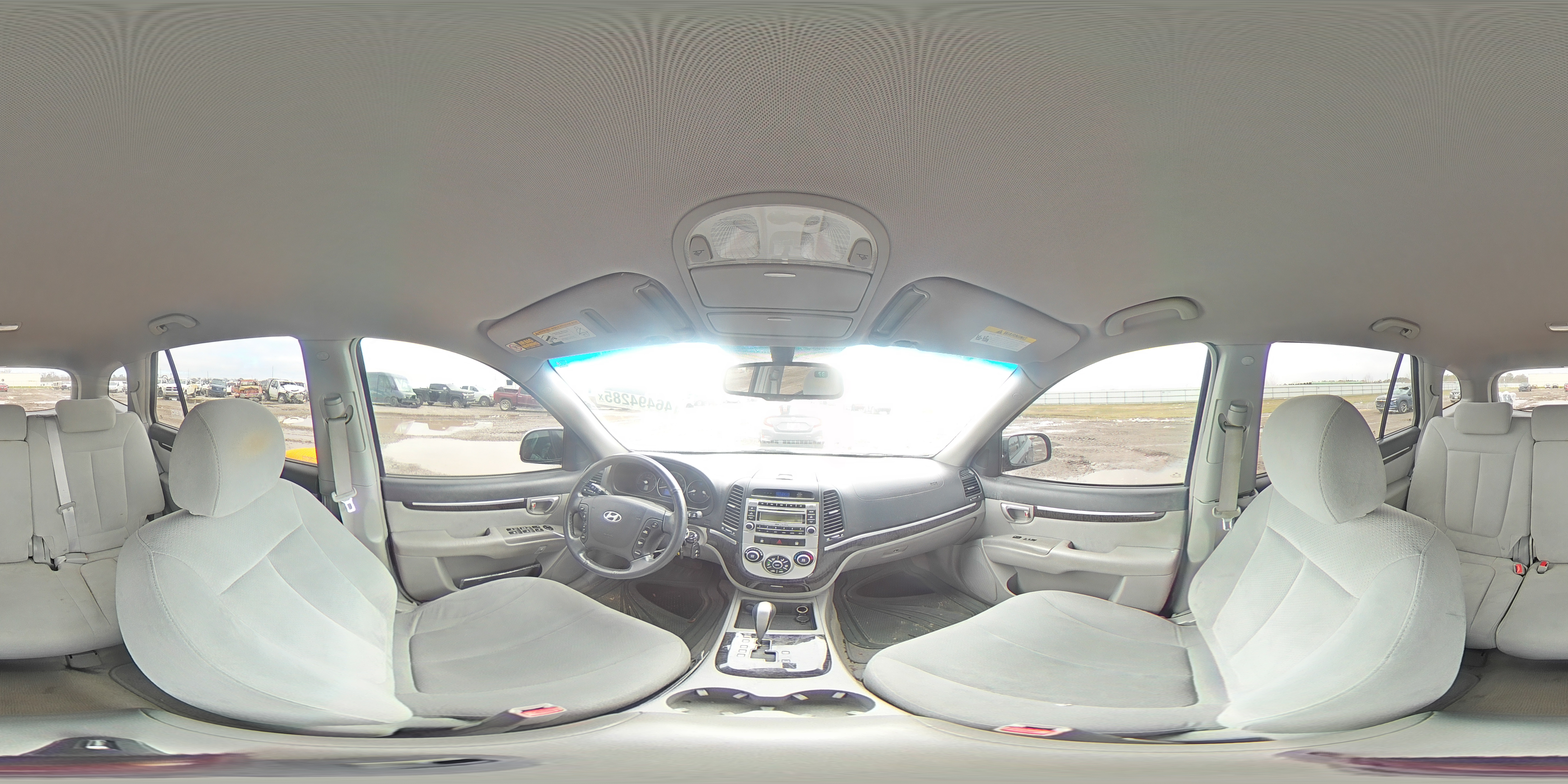 2008 Hyundai Santa Fe - Image 13